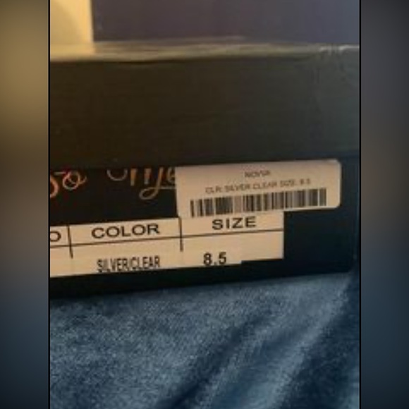 Lulu’s Rhinestone clear heels - Picture 3 of 4